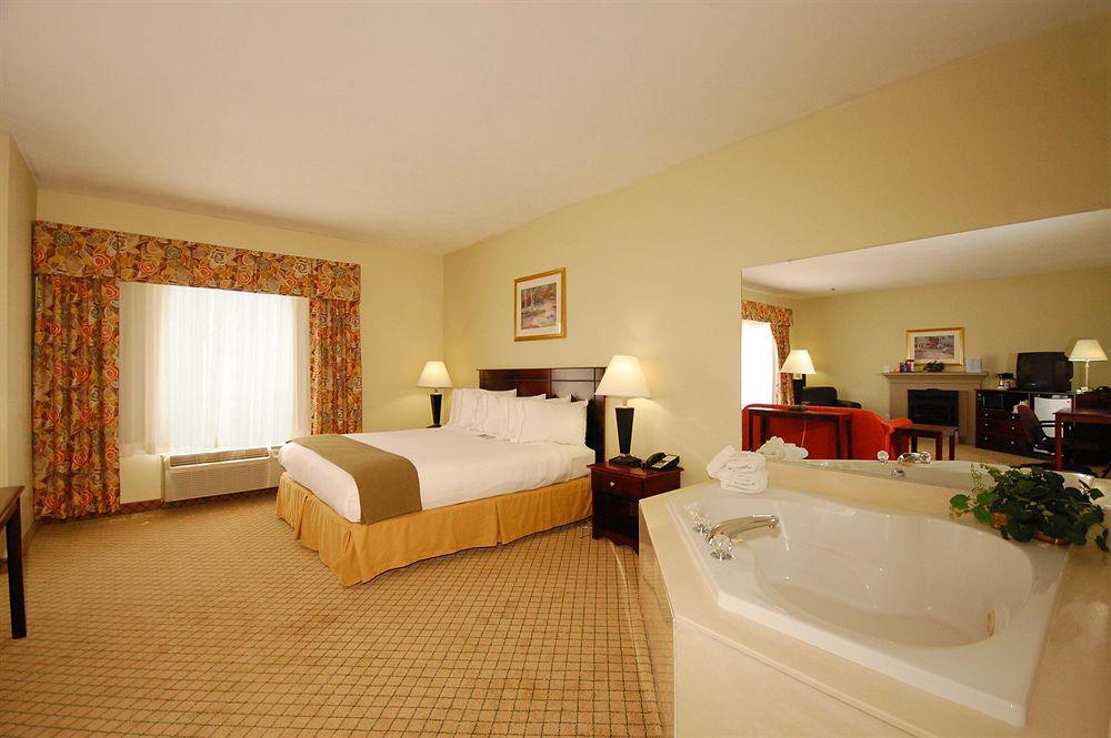 Holiday Inn Express Dandridge, An Ihg Hotel Екстер'єр фото