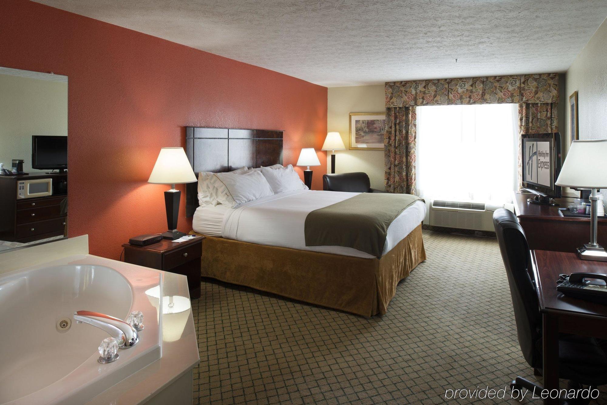 Holiday Inn Express Dandridge, An Ihg Hotel Екстер'єр фото