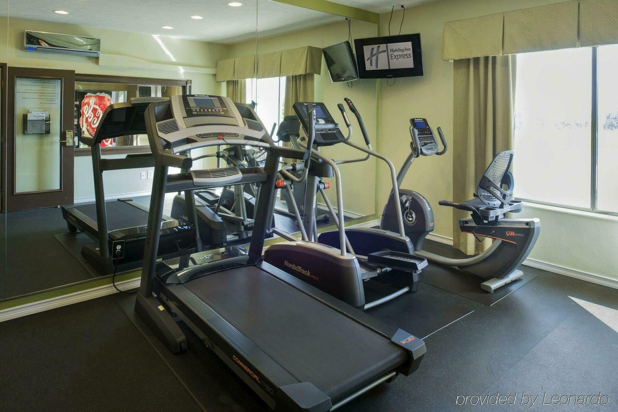 Holiday Inn Express Dandridge, An Ihg Hotel Екстер'єр фото
